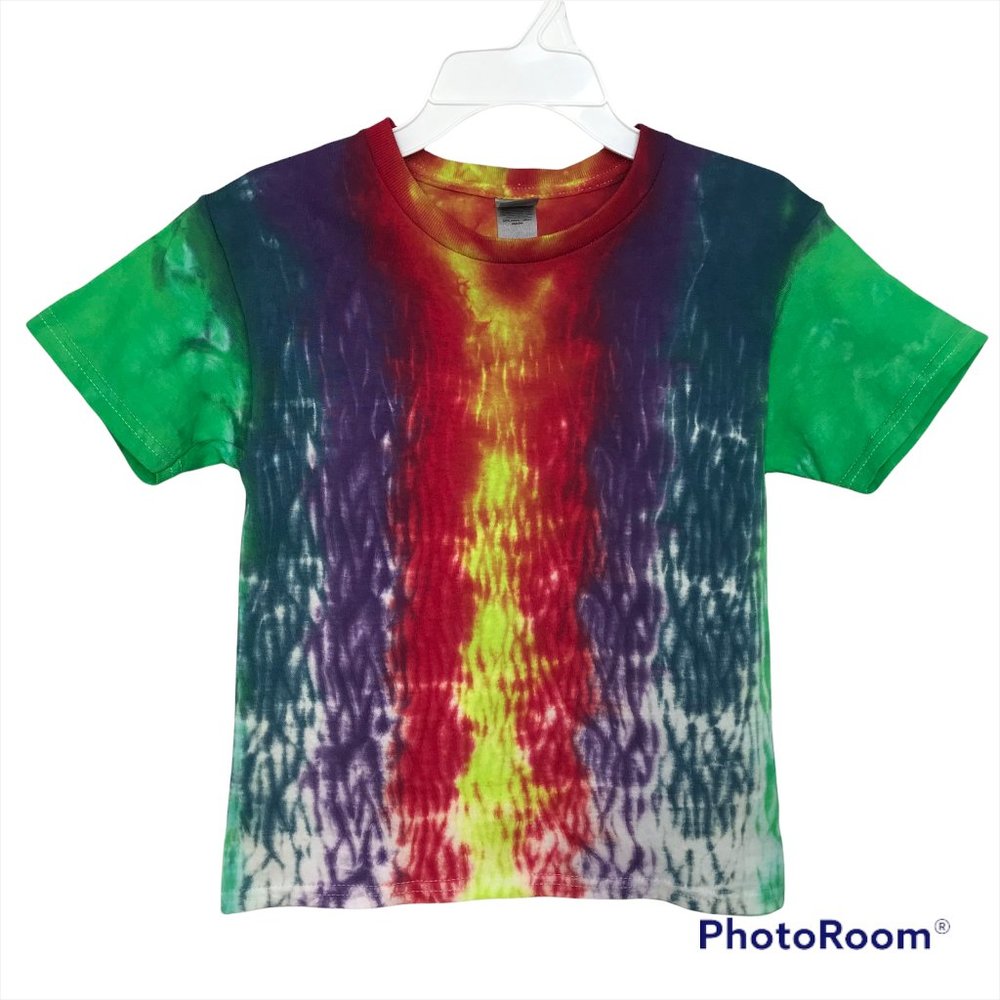New KIDS Tie-Dye T-Shirt | Green/Purple/Red/Yellow | XS